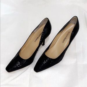 New Karen Scott Sequin Heels